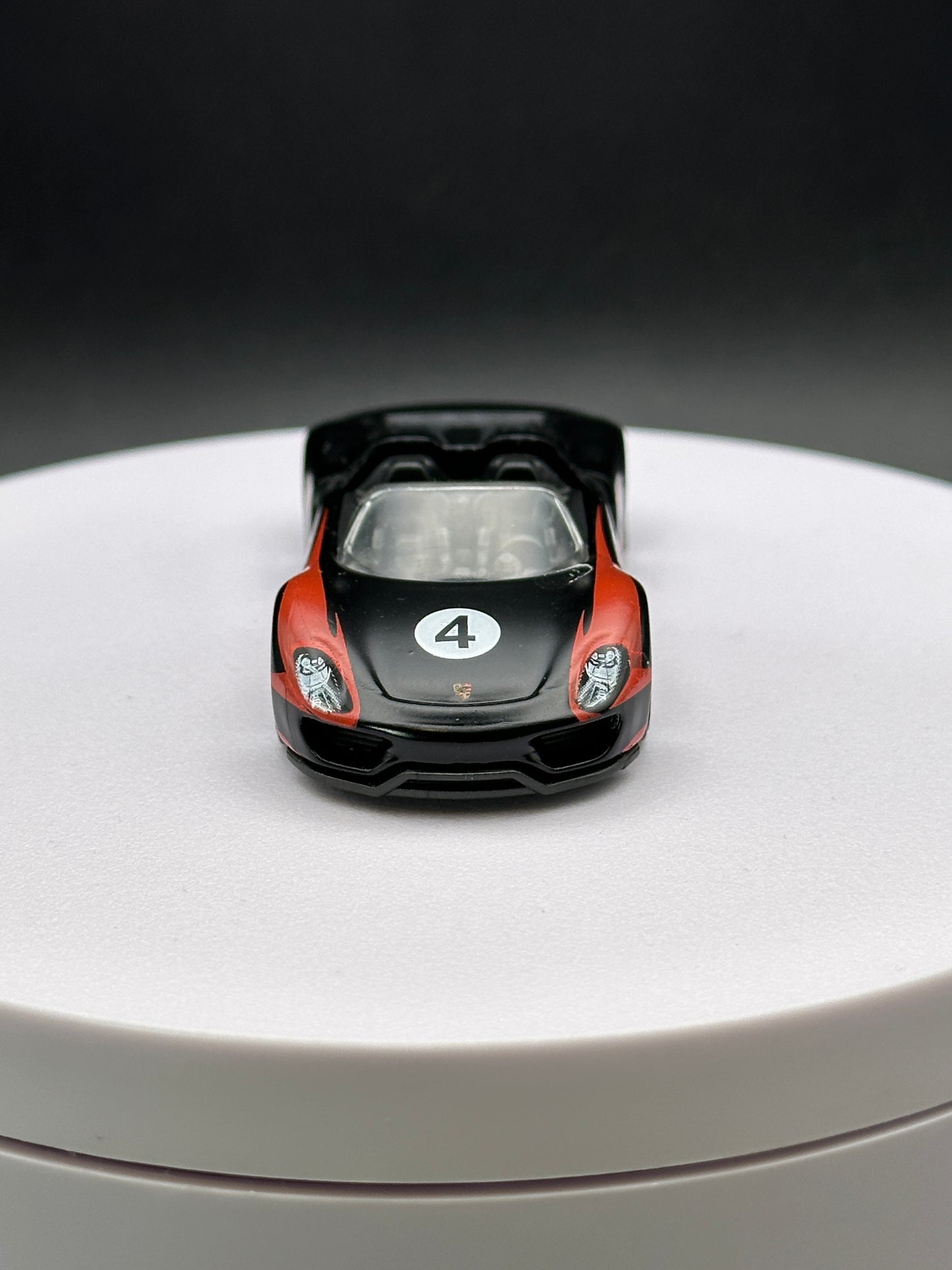 HOT WHEELS - PORSCHE 918 SPYDER (2019) - HW ROADSTER 1/5 - LOOSE