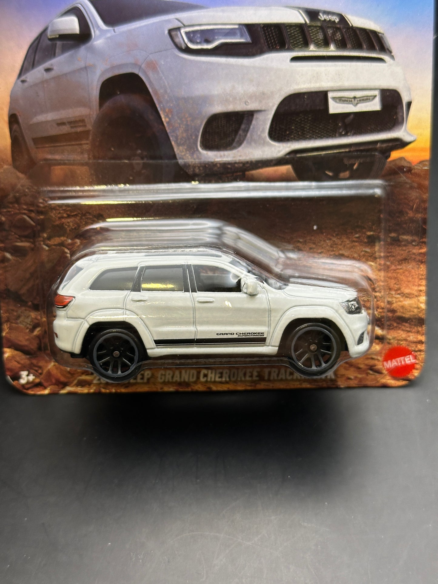 HOT WHEELS - 2019 JEEP GRAND CHEROKEE TRACKHAWK (2026) - SILVER SERIES - PERFORMANCE TRUCKS SERIES 3/5