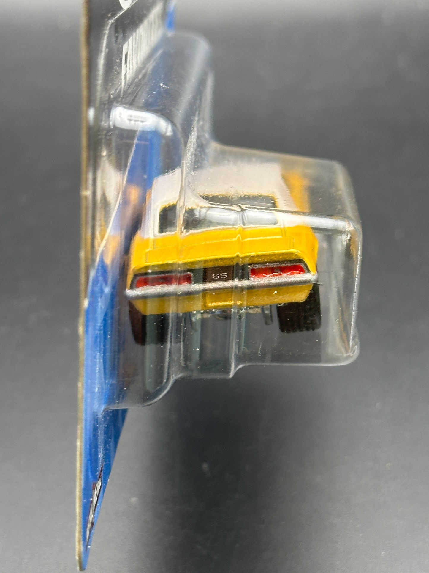 HOT WHEELS - 69 CAMARO (2018) - HW 50th ANNIVERSARY FAVORITES 9/10
