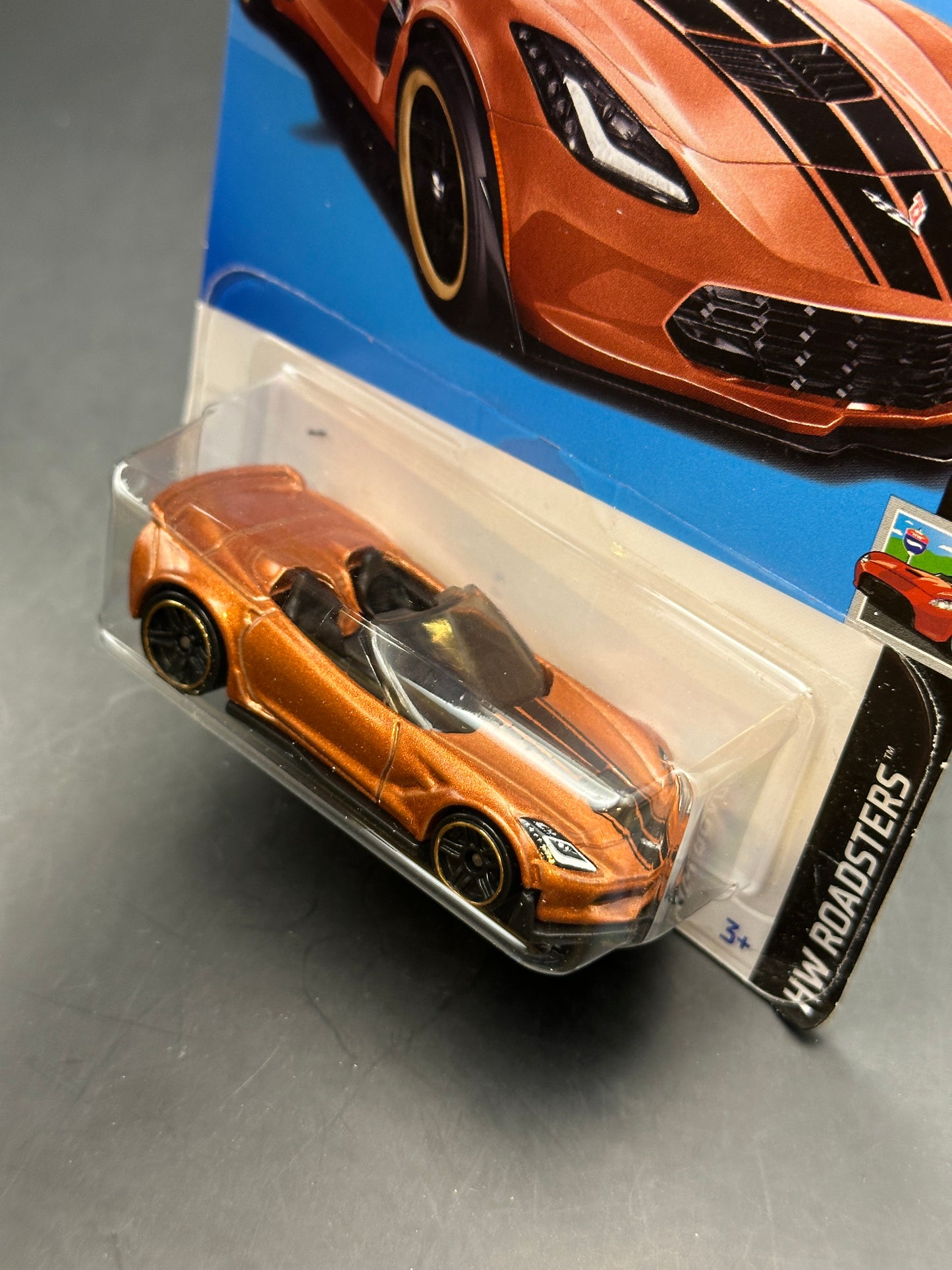 HOT WHEELS - CORVETTE C7 Z06 CONVERTIBLE (2023) - HW ROADSTERS 4/10