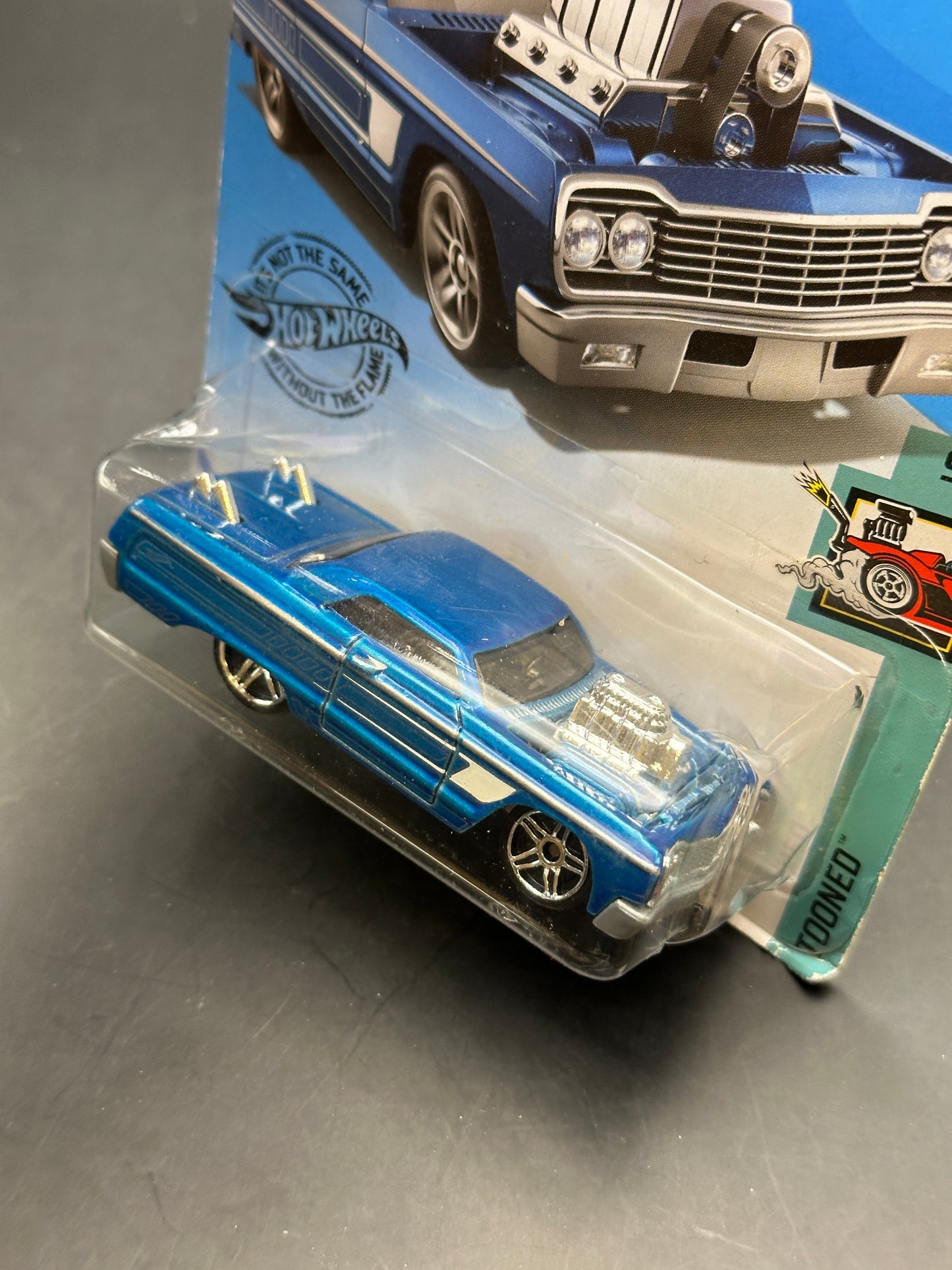 HOT WHEELS - 64 CHEVY IMPALA (2020) - HW TOONED 9/10