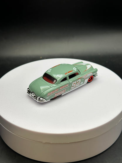 HOT WHEELS - 52 HUDSON HORNET (2026) - MULTIPACK EXCLUSIVE - LOOSE