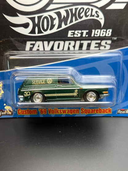 HOT WHEELS - CUSTOM 69 VOLKSWAGEN SQUAREBACK (2018) - HW 50th ANNIVERSARY FAVORITES 4/10