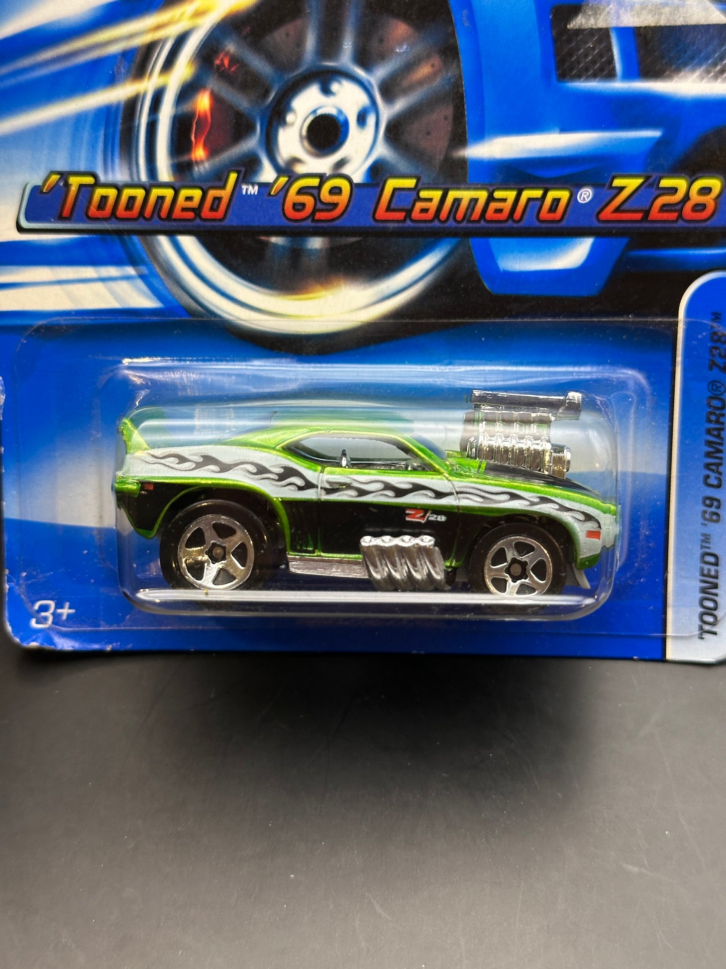 HOT WHEELS - TOONED 69 CAMARO Z28 (2006) - HW MAINLINE 124