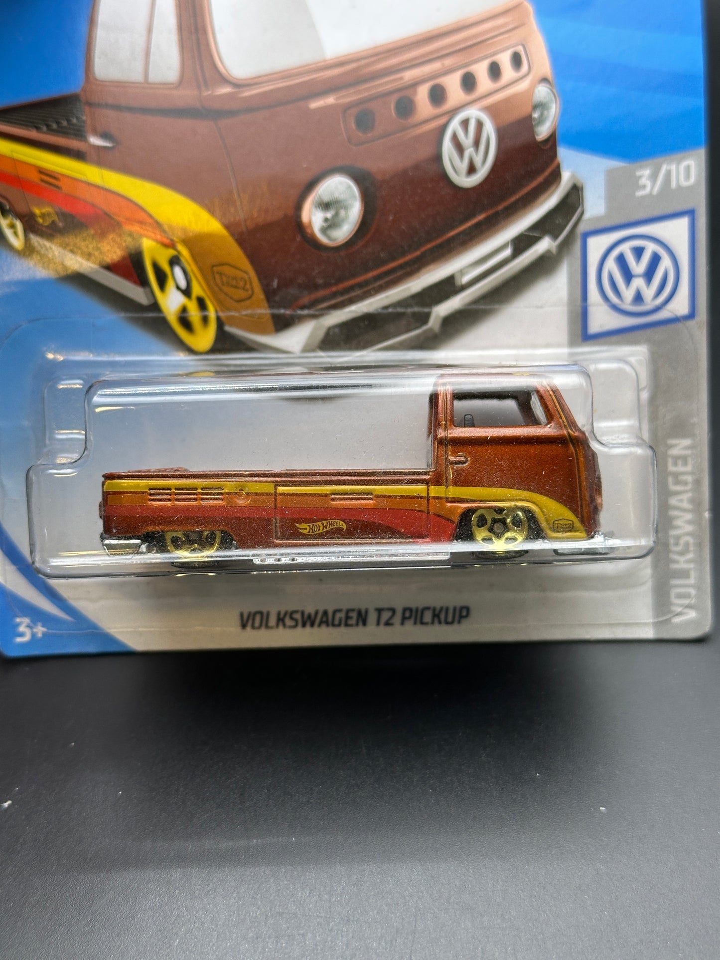 HOT WHEELS - VOLKSWAGEN T2 PICKUP (2019) - HW VOLKSWAGEN 3/10
