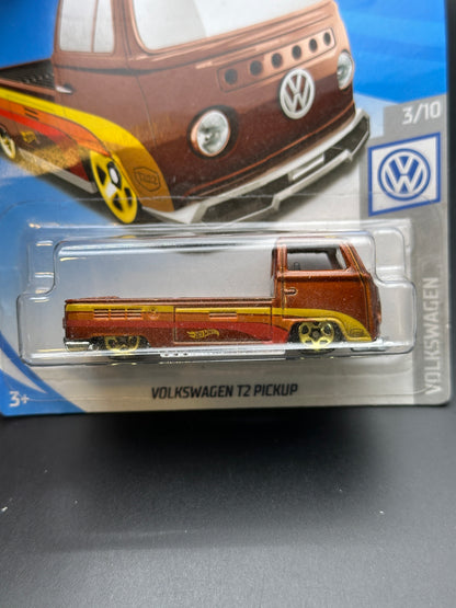 HOT WHEELS - VOLKSWAGEN T2 PICKUP (2019) - HW VOLKSWAGEN 3/10