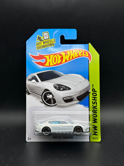 HOT WHEELS - PORSCHE PANAMERA (2015) - HW WORKSHOP