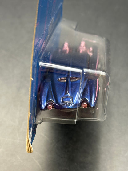 HOT WHEELS - EVIL TWIN (2022) - BLUE AND PINK SERIES 3/5