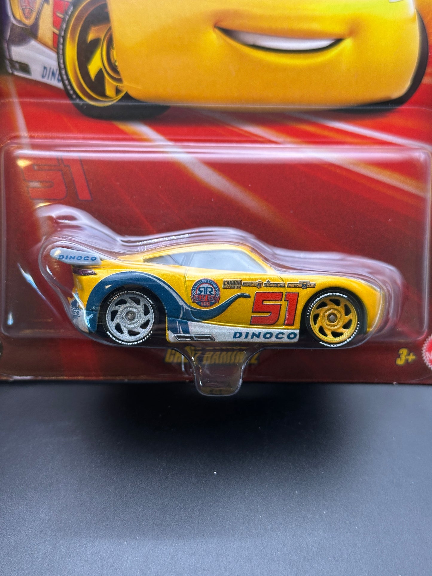 DISNEY PIXAR CARS - CRUZ RAMIREZ - RADIATOR SPRINGS RACE AND RESCUE CARS - DIECAST