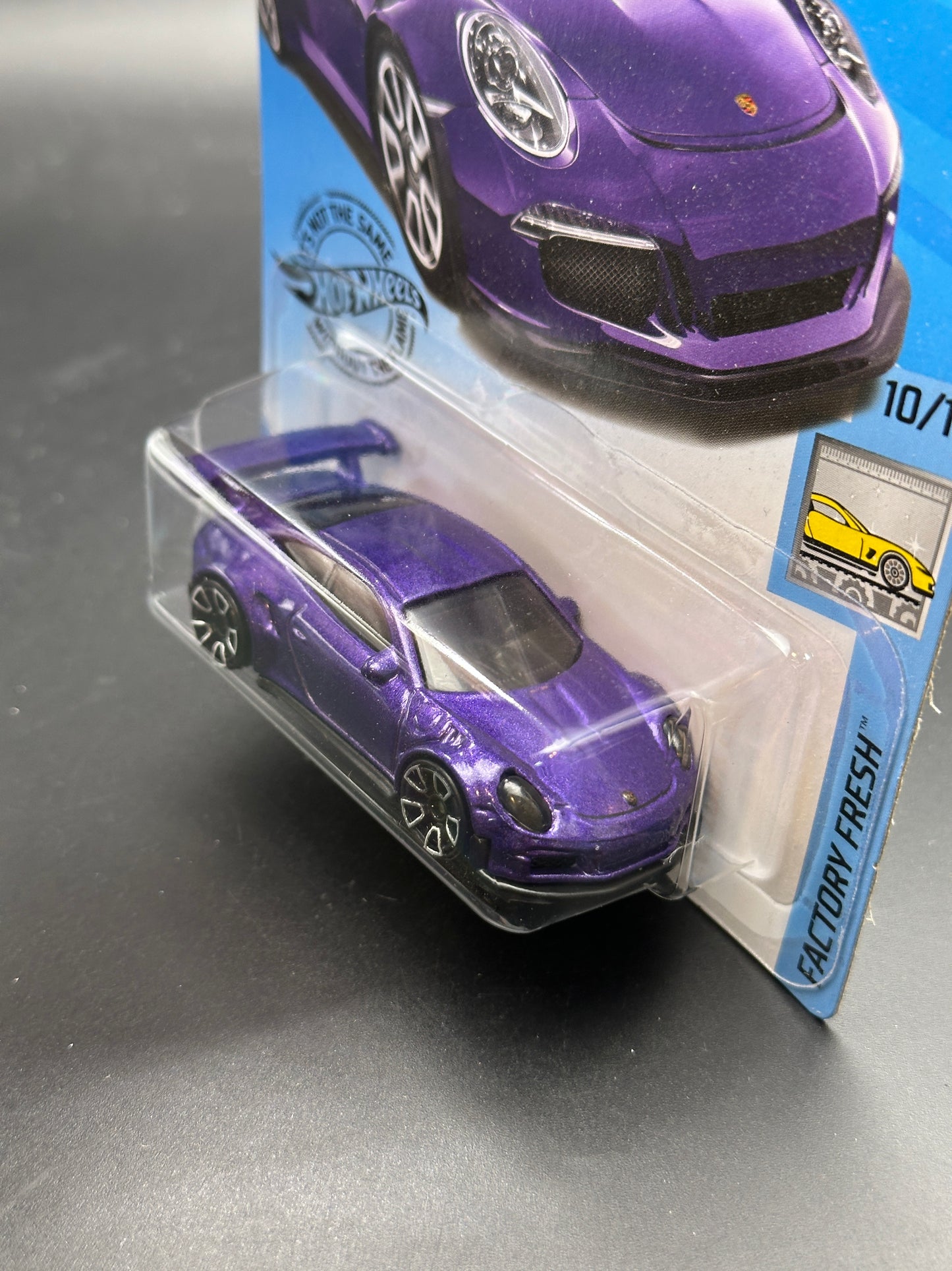 HOT WHEELS - PORSCHE 911 GT3 RS (2019) - HW FACTORY FRESH 10/10