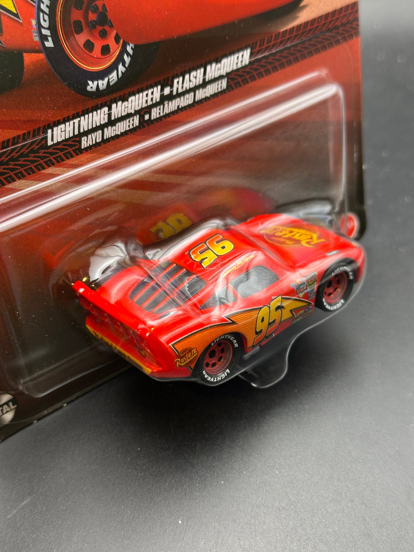 DISNEY PIXAR CARS - LIGHTNING MCQUEEN - CARS - DIECAST