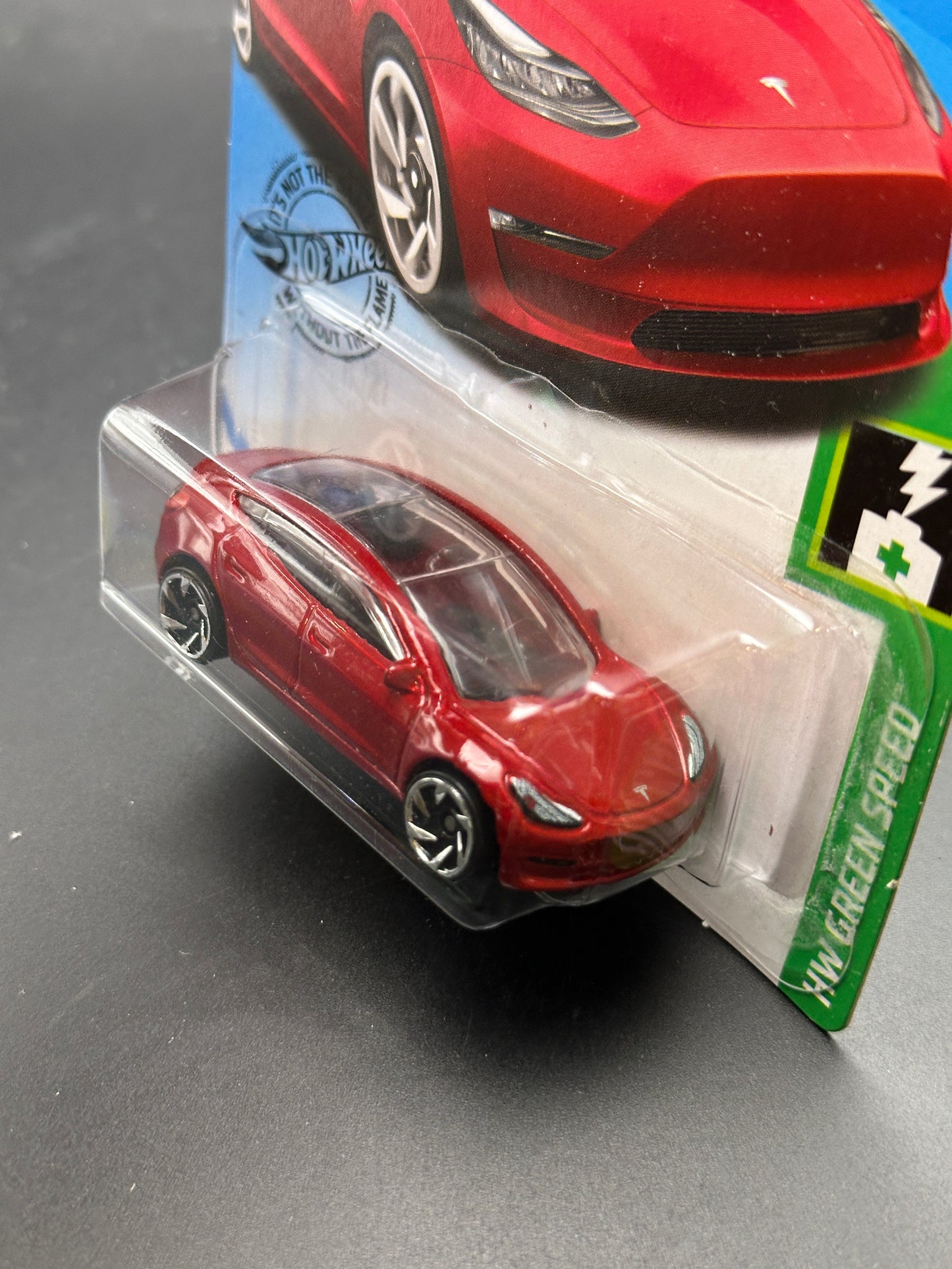 HOT WHEELS - TESLA MODEL 3 (2019) - HW GREEN SPEED 1/5