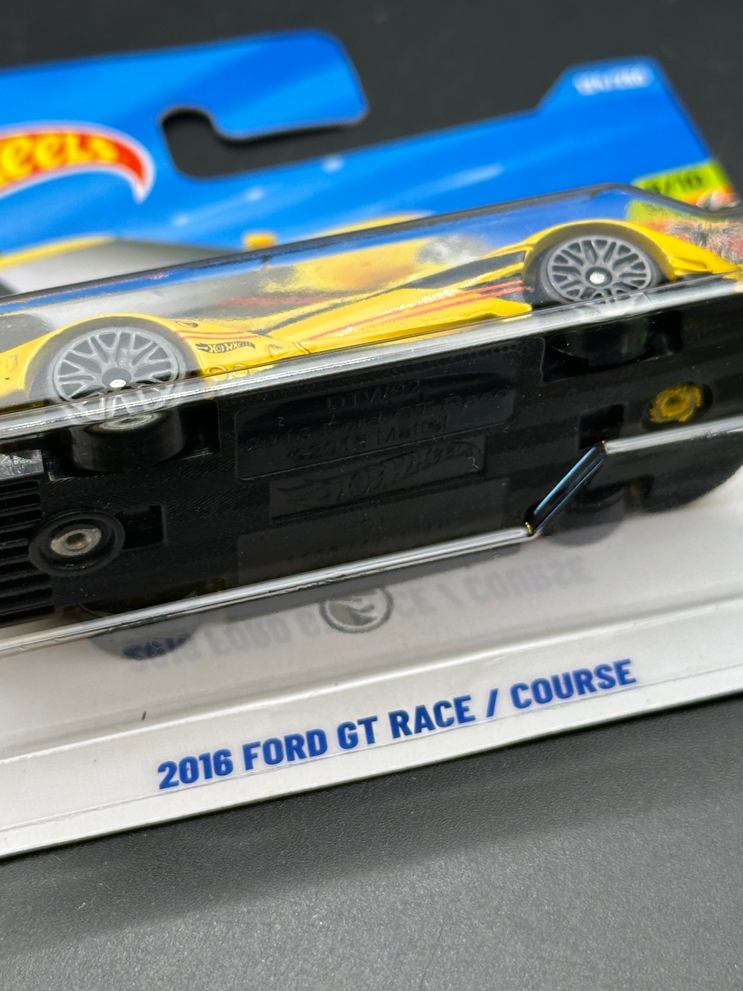 HOT WHEELS - 2016 FORD GT RACE / COURSE (2026) - TREASURE HUNT - HW EXOTICARS 8/10