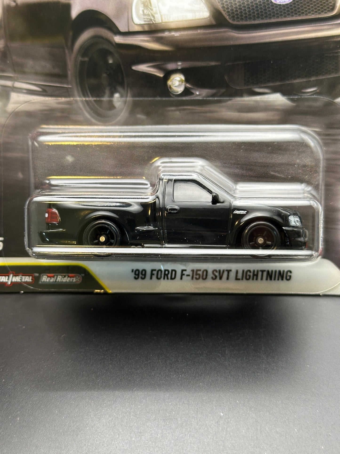 HOT WHEELS - 99 FORD F-150 SVT LIGHTNING (2026) - HW CAR CULTURE POWER TRIP 2/5