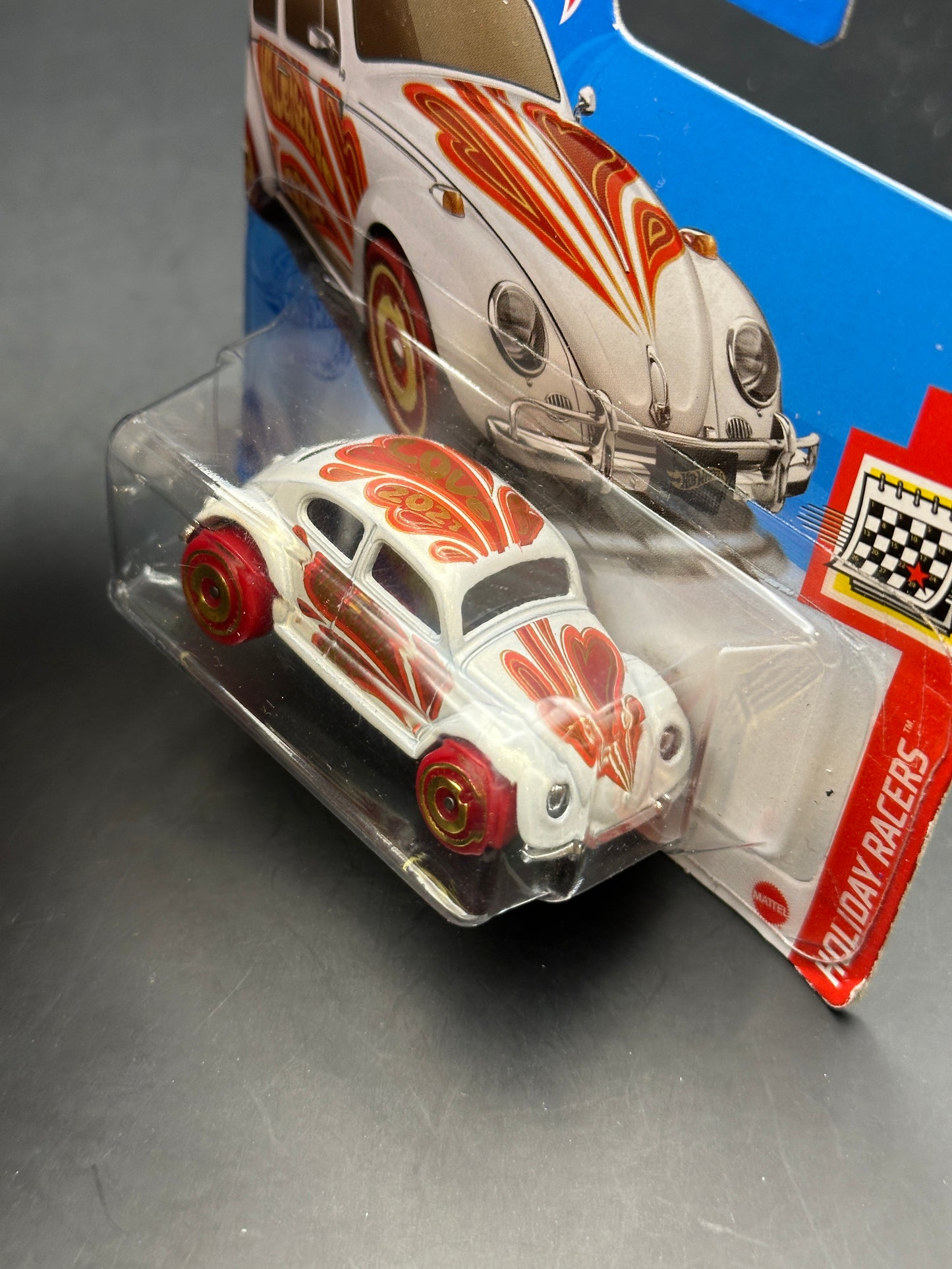 HOT WHEELS - VOLKSWAGEN BEETLE (2021) - HW HOLIDAY RACERS 4/5