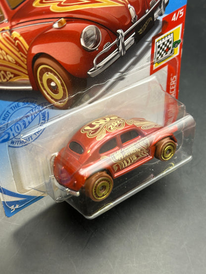 HOT WHEELS - VOLKSWAGEN BEETLE (2021) - HW HOLIDAY RACERS 4/5