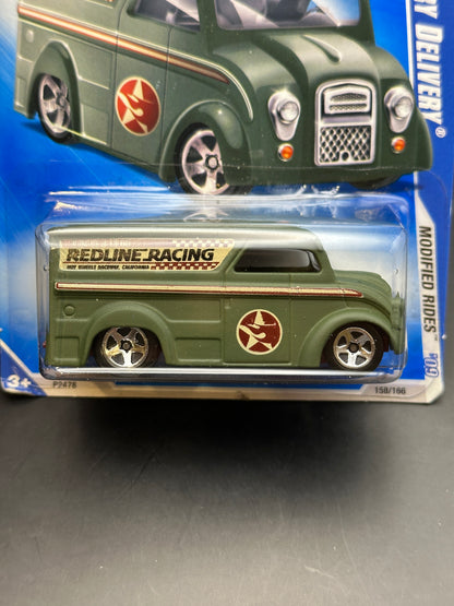 HOT WHEELS - DAIRY DELIVERY (2009) - HW MODIFIED RIDES 2/10
