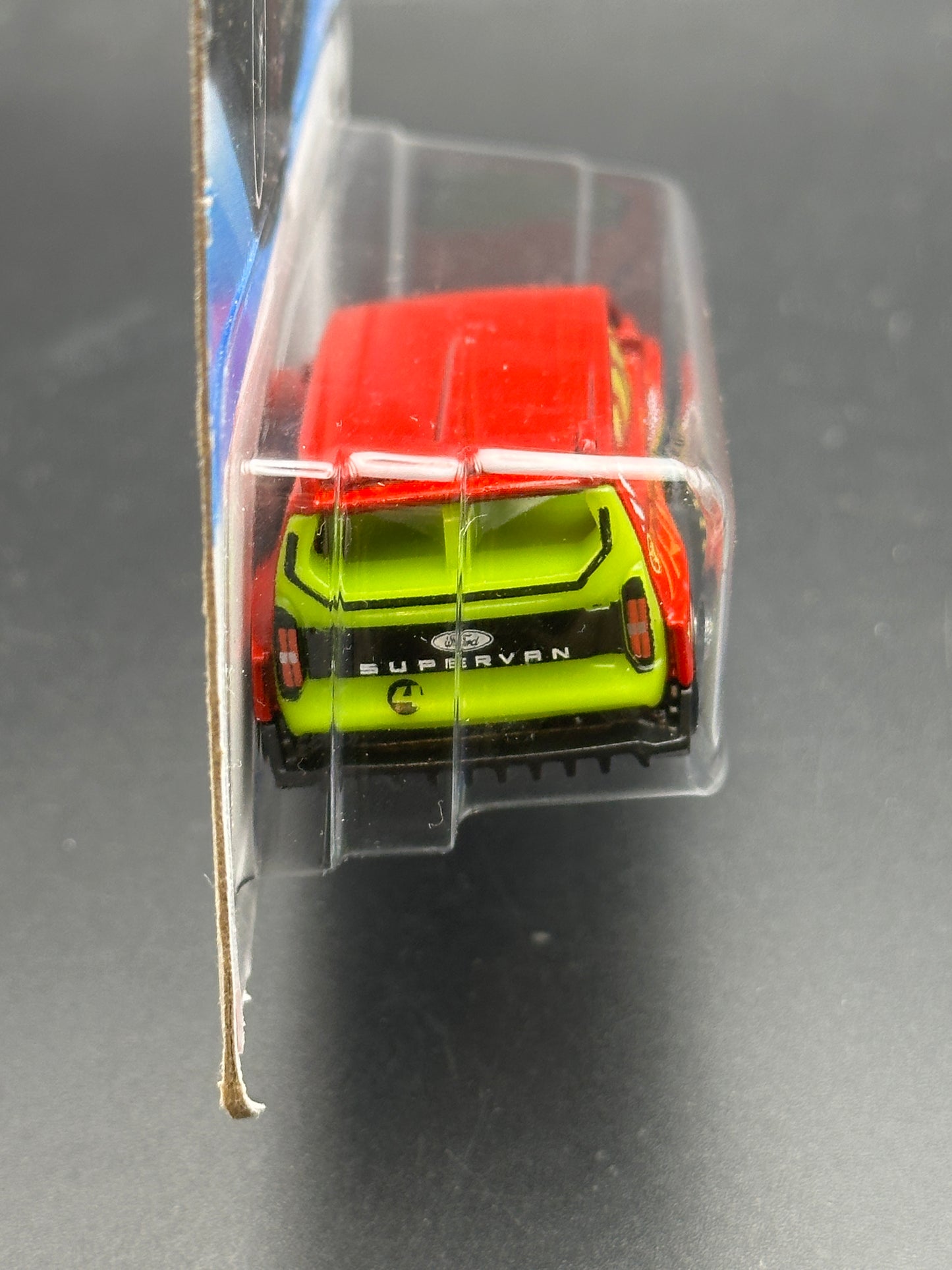 HOT WHEELS - FORD PERFORMANCE SUPERVAN 4 (2025) - TREASURE HUNT - HW FIRST RESPONSE 1/5