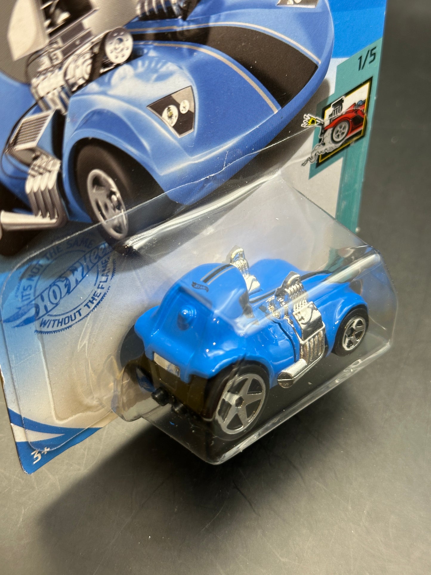 HOT WHEELS - TOONED TWIN MILL (2021) - HW TOONED 1/5