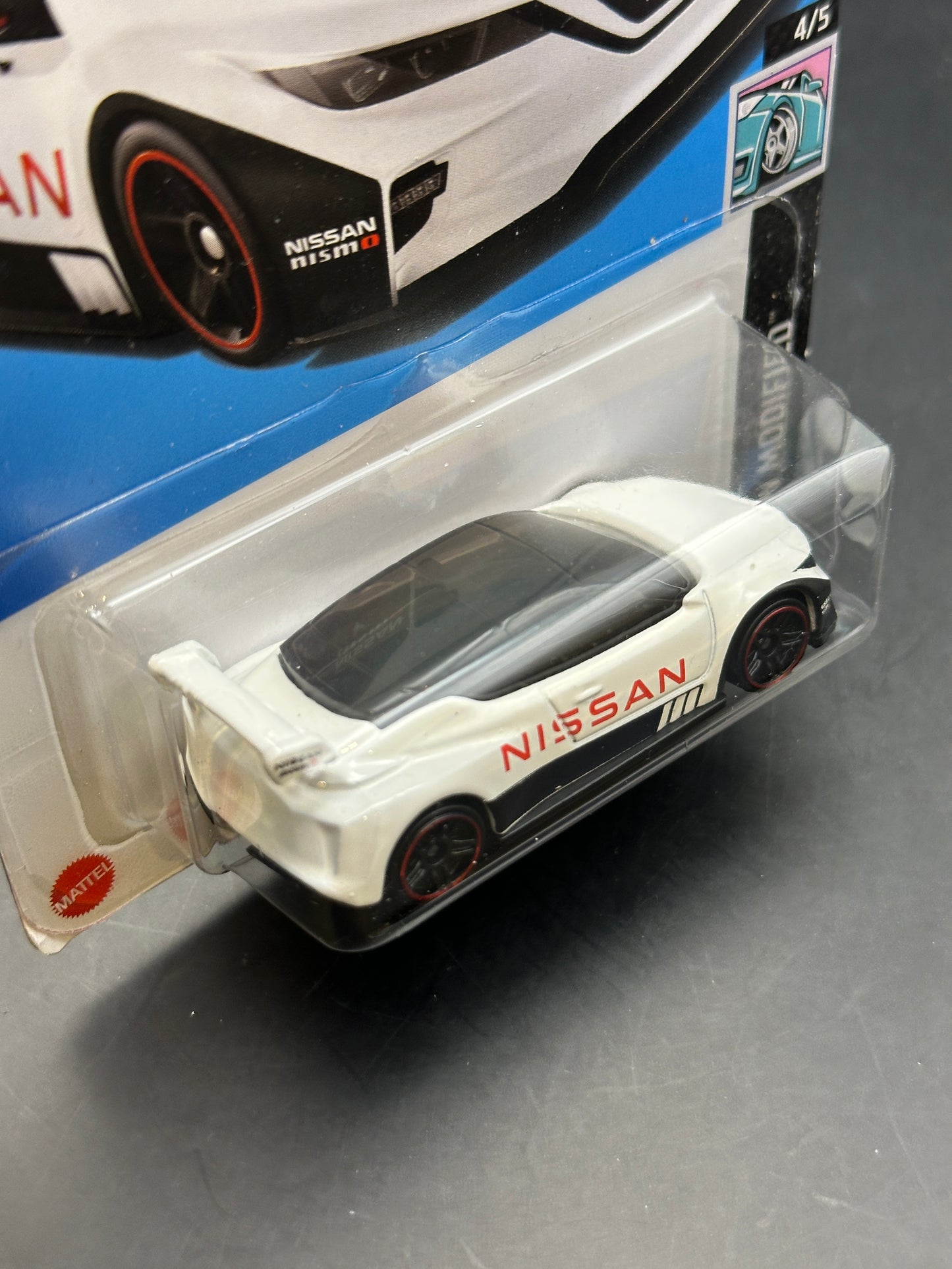 HOT WHEELS - NISSAN LEAF NISMO RC 02 (2023) - HW MODIFIED 4/5