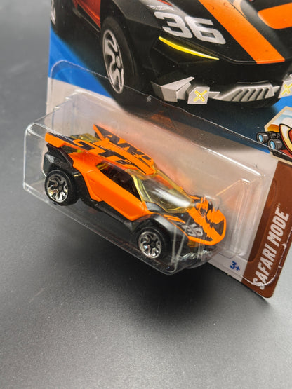 HOT WHEELS - AMARU GTC (2025) - HW SAFARI MODE 4/5