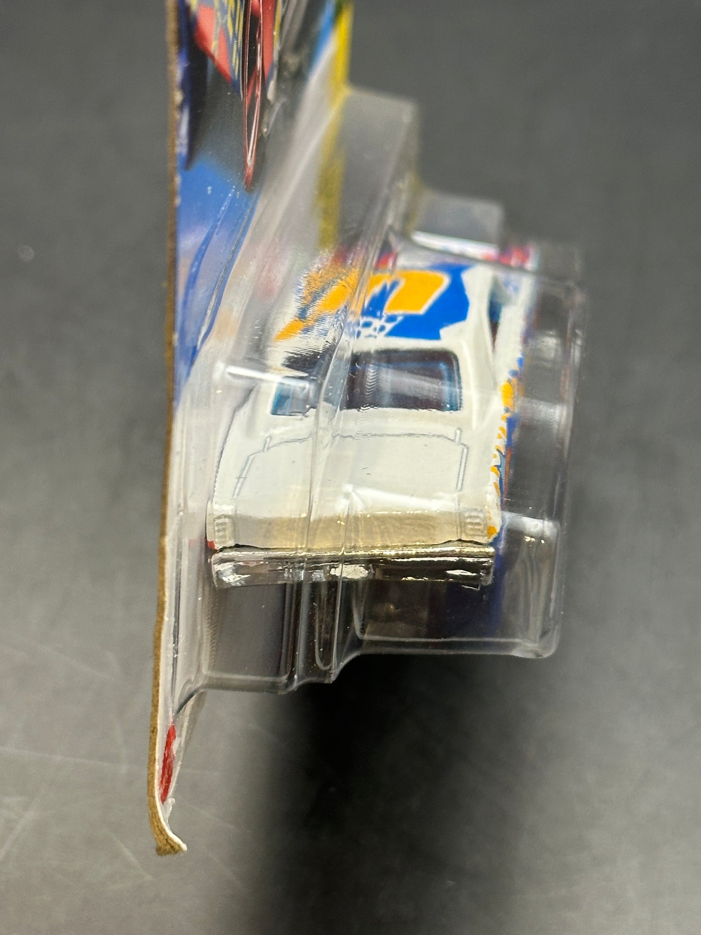 HOT WHEELS - 68 DODGE DART (2022) - HW ART CARS 2/10