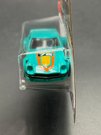 HOT WHEELS - CUSTOM DATSUN 240Z (2019) - THEMED SERIES - THROWBACK SERIES 3/8