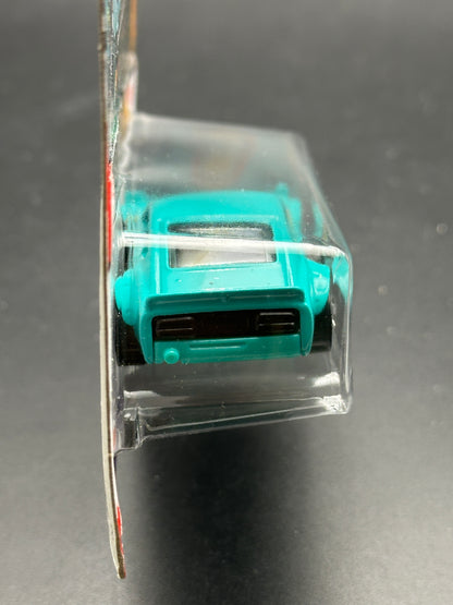 HOT WHEELS - CUSTOM DATSUN 240Z (2019) - THEMED SERIES - THROWBACK SERIES 3/8