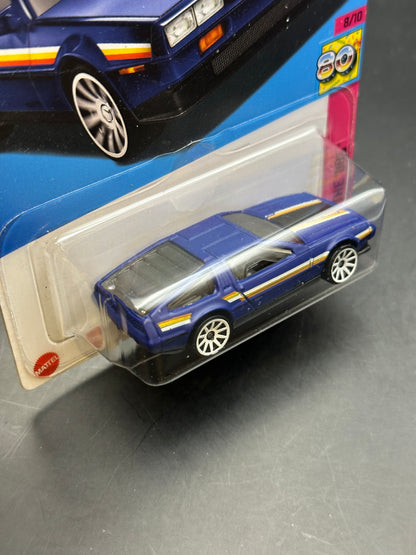 HOT WHEELS - DMC DELOREAN (2022) - HW THE 80’s 8/10