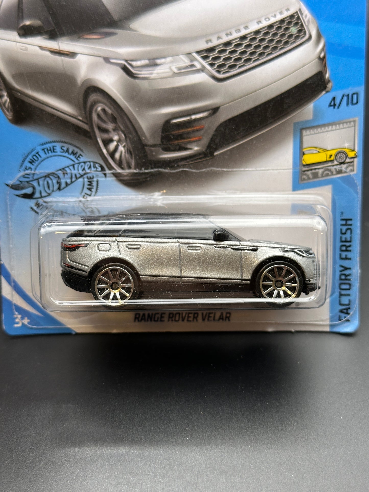 HOT WHEELS - RANGE ROVER VELAR (2019) - HW FACTORY FRESH 4/10