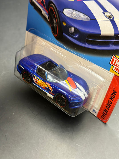 HOT WHEELS - DODGE VIPER RT/10 (2022) - HW THEN AND NOW 3/10