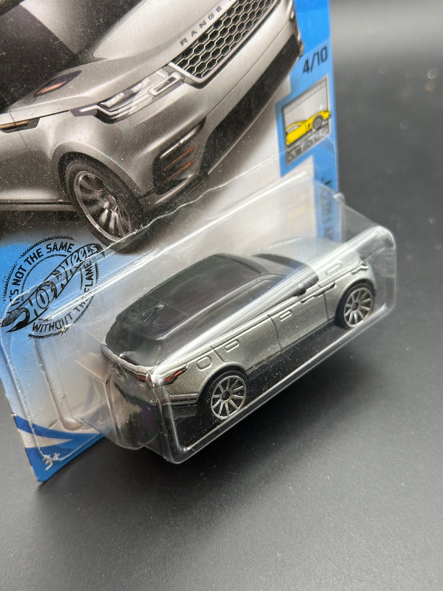 HOT WHEELS - RANGE ROVER VELAR (2019) - HW FACTORY FRESH 4/10