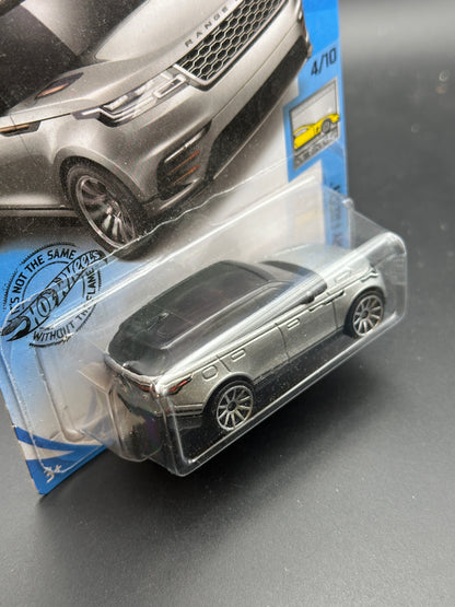 HOT WHEELS - RANGE ROVER VELAR (2019) - HW FACTORY FRESH 4/10