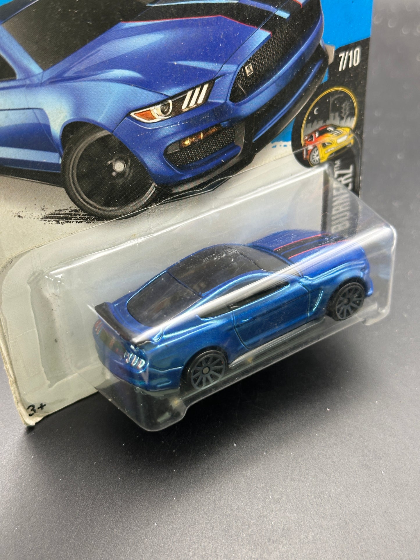 HOT WHEELS - FORD SHELBY GT350R - (2016) - HW NIGHTBURNERZ 7/10