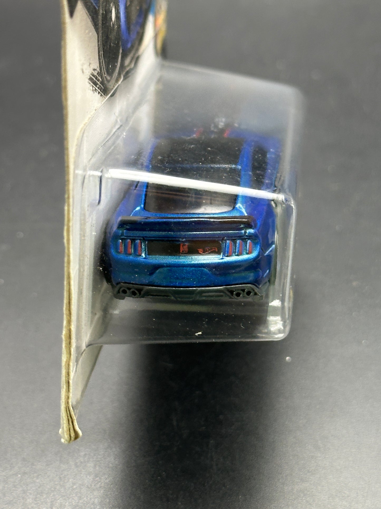 HOT WHEELS - FORD SHELBY GT350R - (2016) - HW NIGHTBURNERZ 7/10