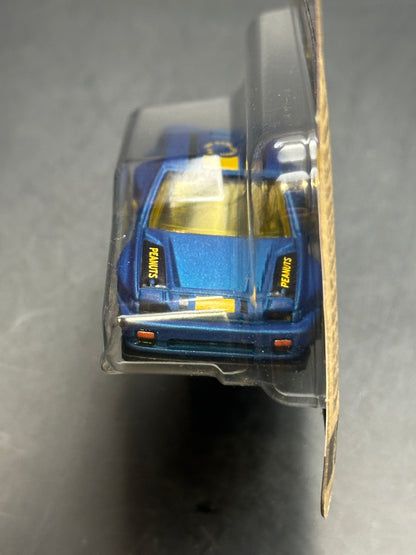 HOT WHEELS SILVER SERIES - 1985 HONDA CR-X (2025) - PEANUTS 75 YEARS SERIES 2/5