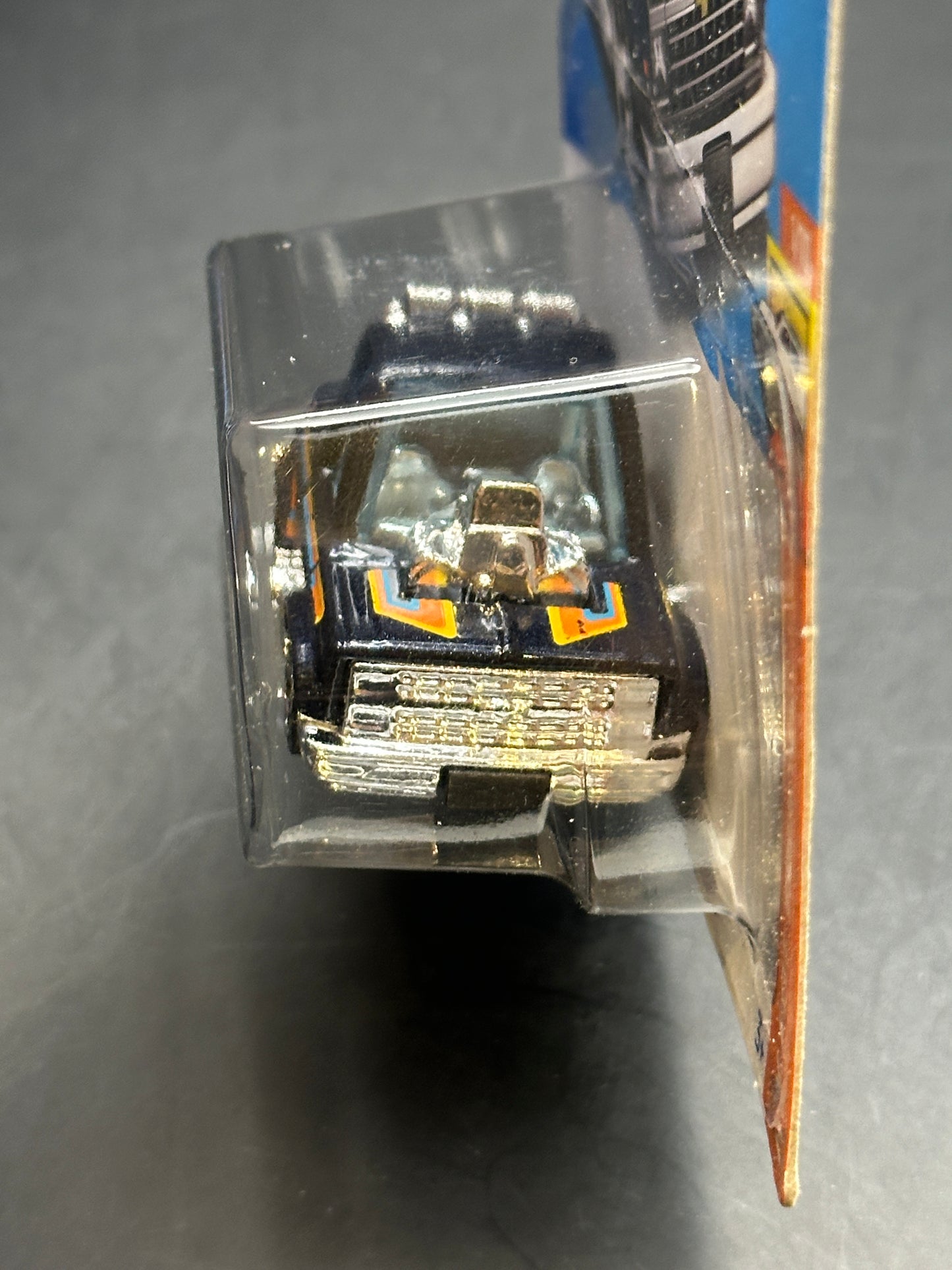 HOT WHEELS - TOON’D 83 CHEVY SILVERADO (2023) - HW HOT TRUCKS 1/10