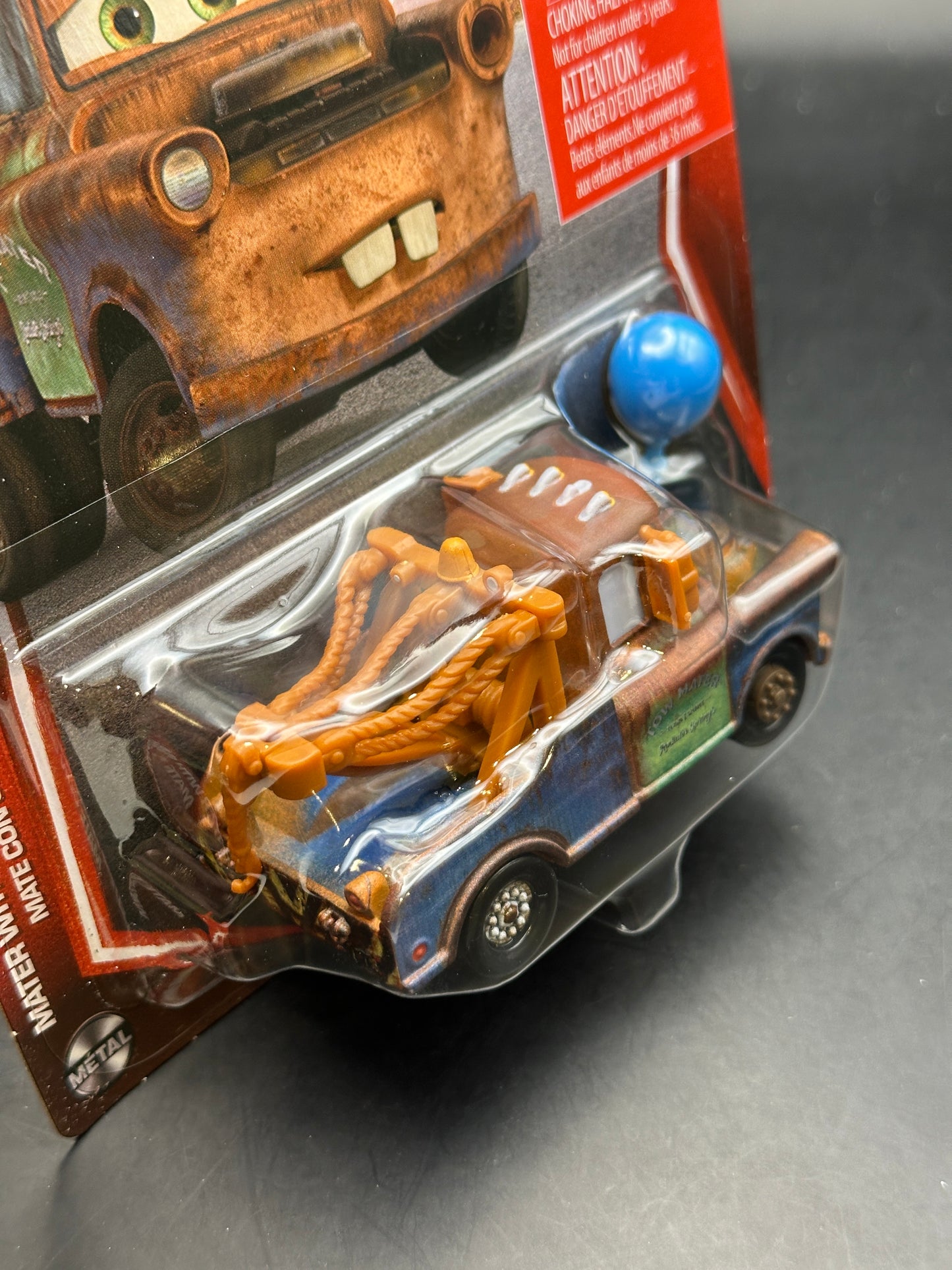 DISNEY PIXAR CARS 20th ANNIVERSARY - MATER WITH BALLOON - DIECAST