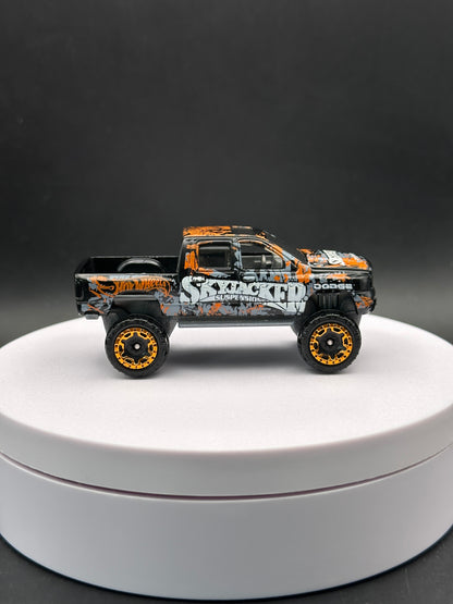 HOT WHEELS - RAM 1500 (2018) HW HOT TRUCKS 5/10 - LOOSE