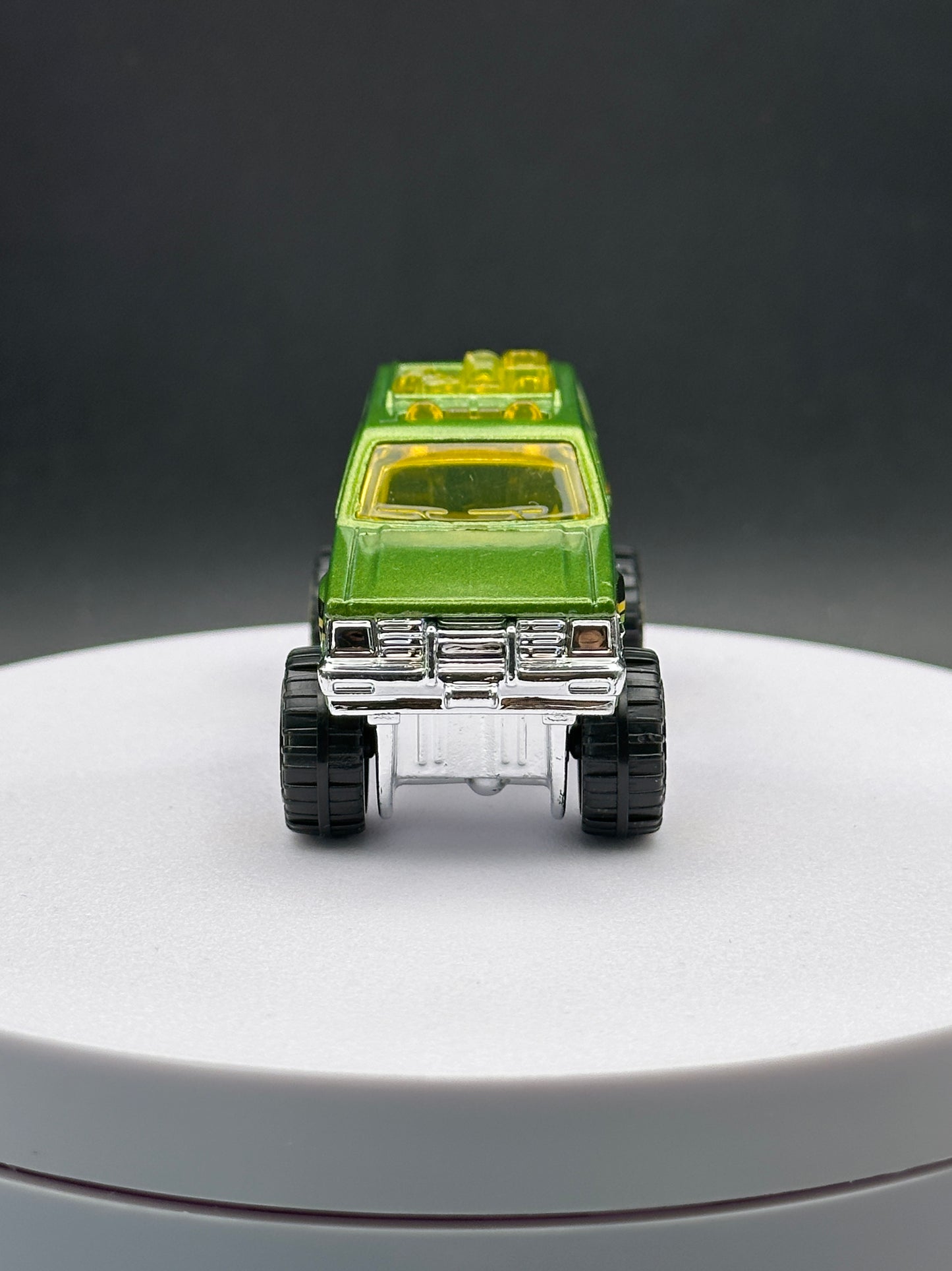 HOT WHEELS - CHEVY BLAZER 4x4 (2018) - SILVER SERIES - 100 YEARS OF CHEVY TRUCKS SERIES 5/8