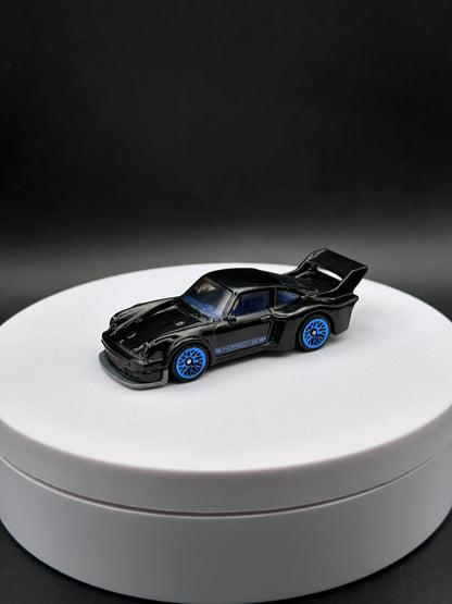 HOT WHEELS - PORSCHE 934.5 (2017) - HW FACTORY FRESH 4/10 - LOOSE