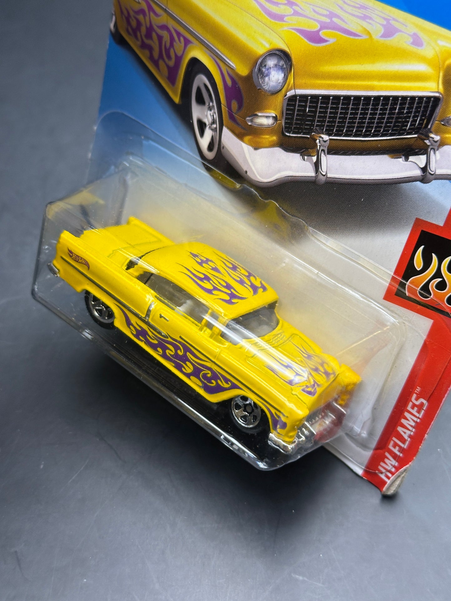 HOT WHEELS - 55 CHEVY (2018) - HW FLAMES 2/10