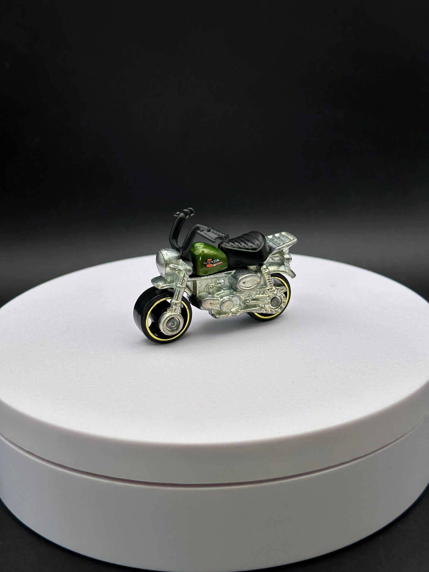 HOT WHEELS - HONDA MONKEY Z50 (2018) - SILVER SERIES - HONDA 70th ANNIVERSARY SERIES 5/8