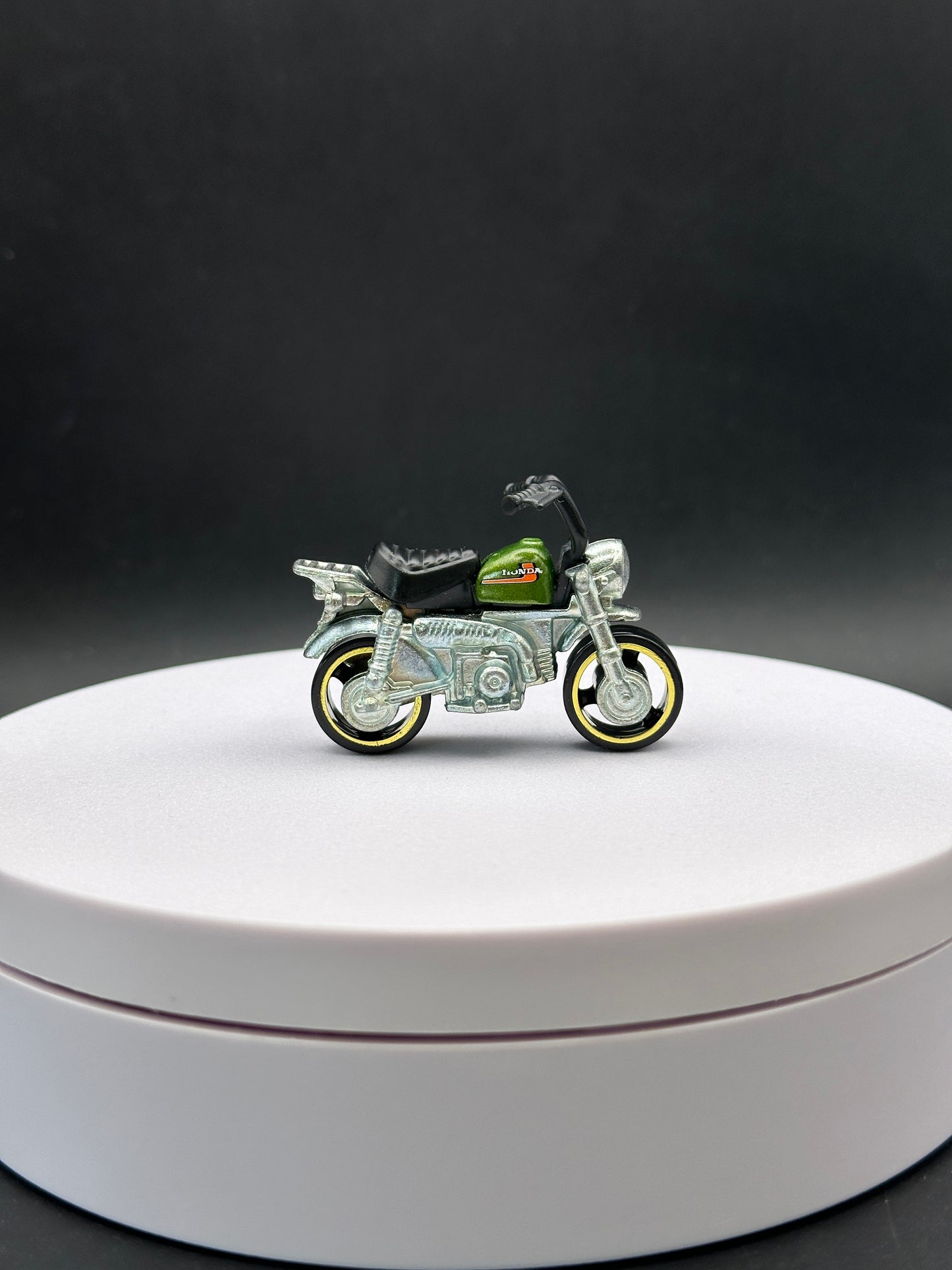 HOT WHEELS - HONDA MONKEY Z50 (2018) - SILVER SERIES - HONDA 70th ANNIVERSARY SERIES 5/8