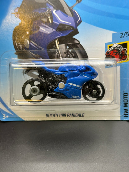 HOT WHEELS - DUCATI 1199 PANIGALE (2019) - HW MOTO 2/5
