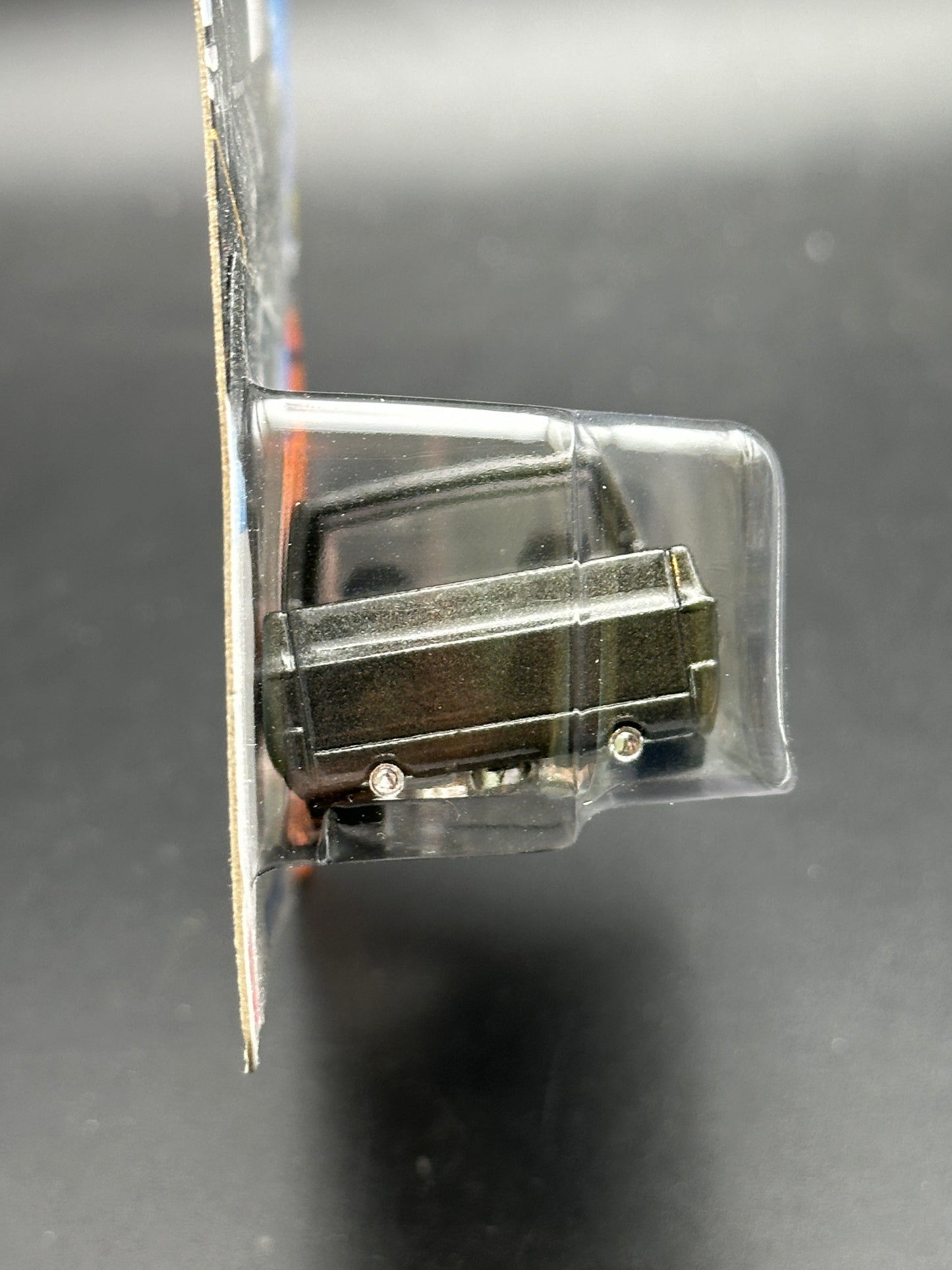 HOT WHEELS - 83 CHEVY SILVERADO (2025) - HW HOT TRUCKS 9/10