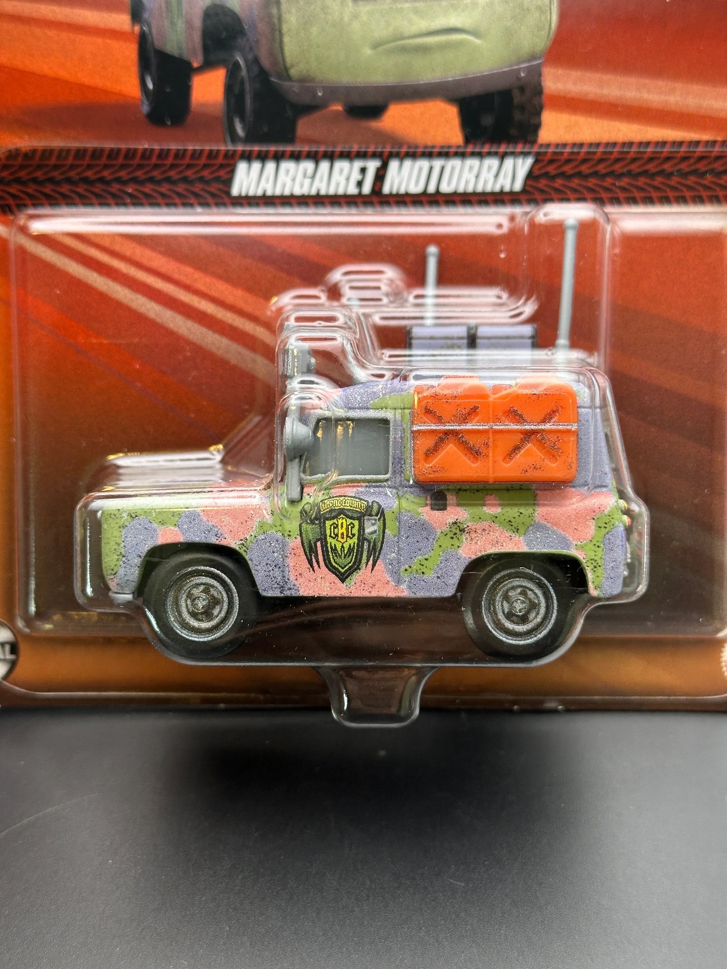DISNEY PIXAR CARS - MARGARET MOTORRAY - CARS - DIECAST