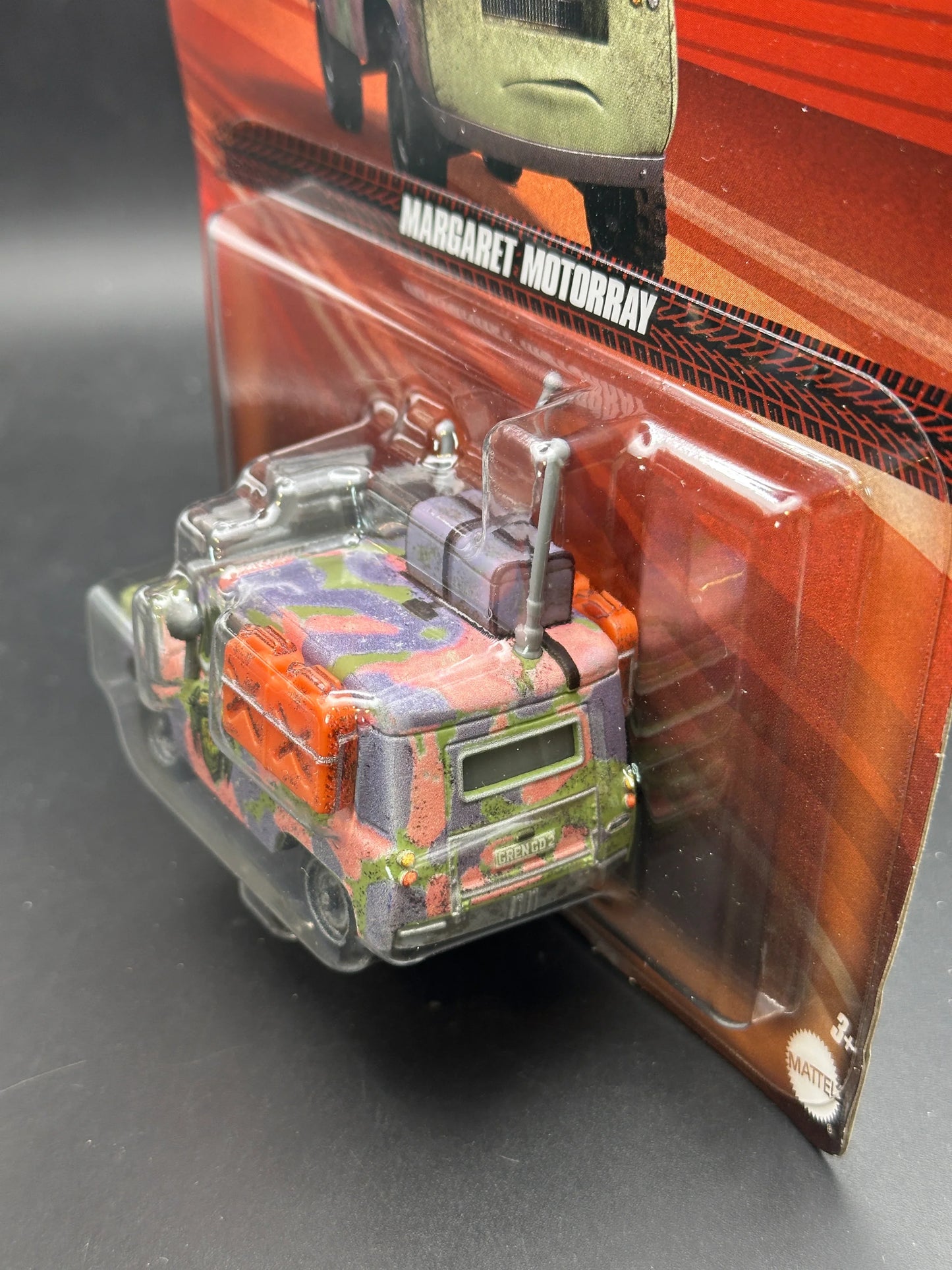 DISNEY PIXAR CARS - MARGARET MOTORRAY - CARS - DIECAST