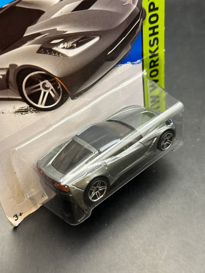 HOT WHEELS - 2014 CORVETTE STINGRAY (2014) - HW WORKSHOP