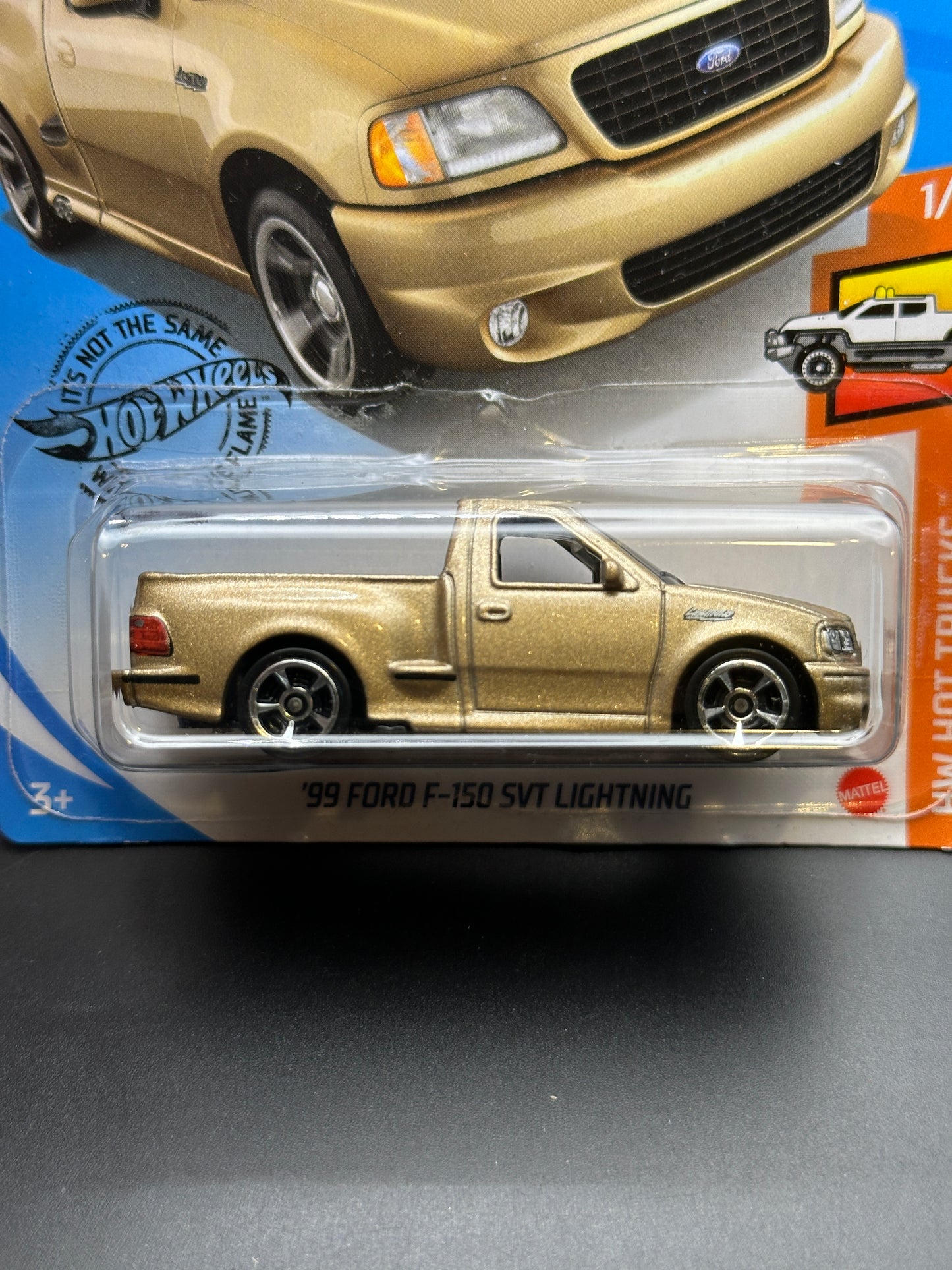 HOT WHEELS - 99 FORD F-150 SVT LIGHTNING (2020) - HW HOT TRUCKS 1/10